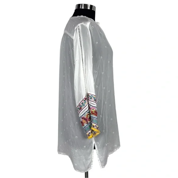 JOHNNY WAS EMBROIDERED EYELET BOHO PULLOVER TUNIC TOP - Picture 6 of 16